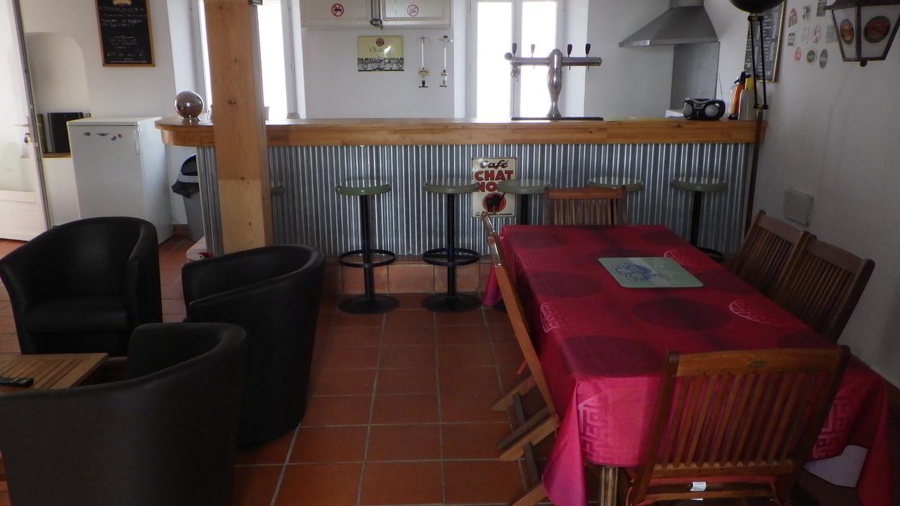 Les Gites Du Vieux Frene Longavesnes Exterior foto